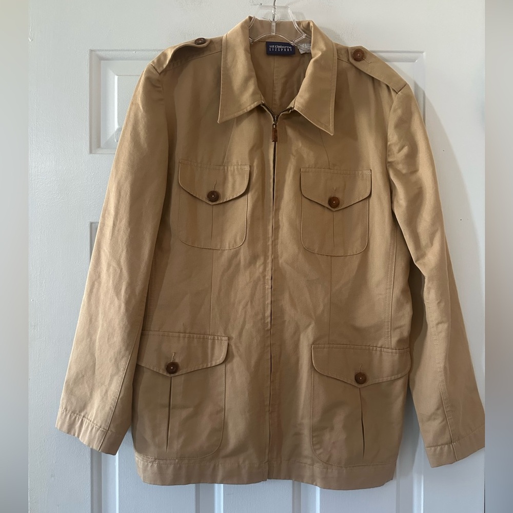 100% Cotton Tan Khaki Utility Jacket‎ Women's with Front Pockets. Size 10.